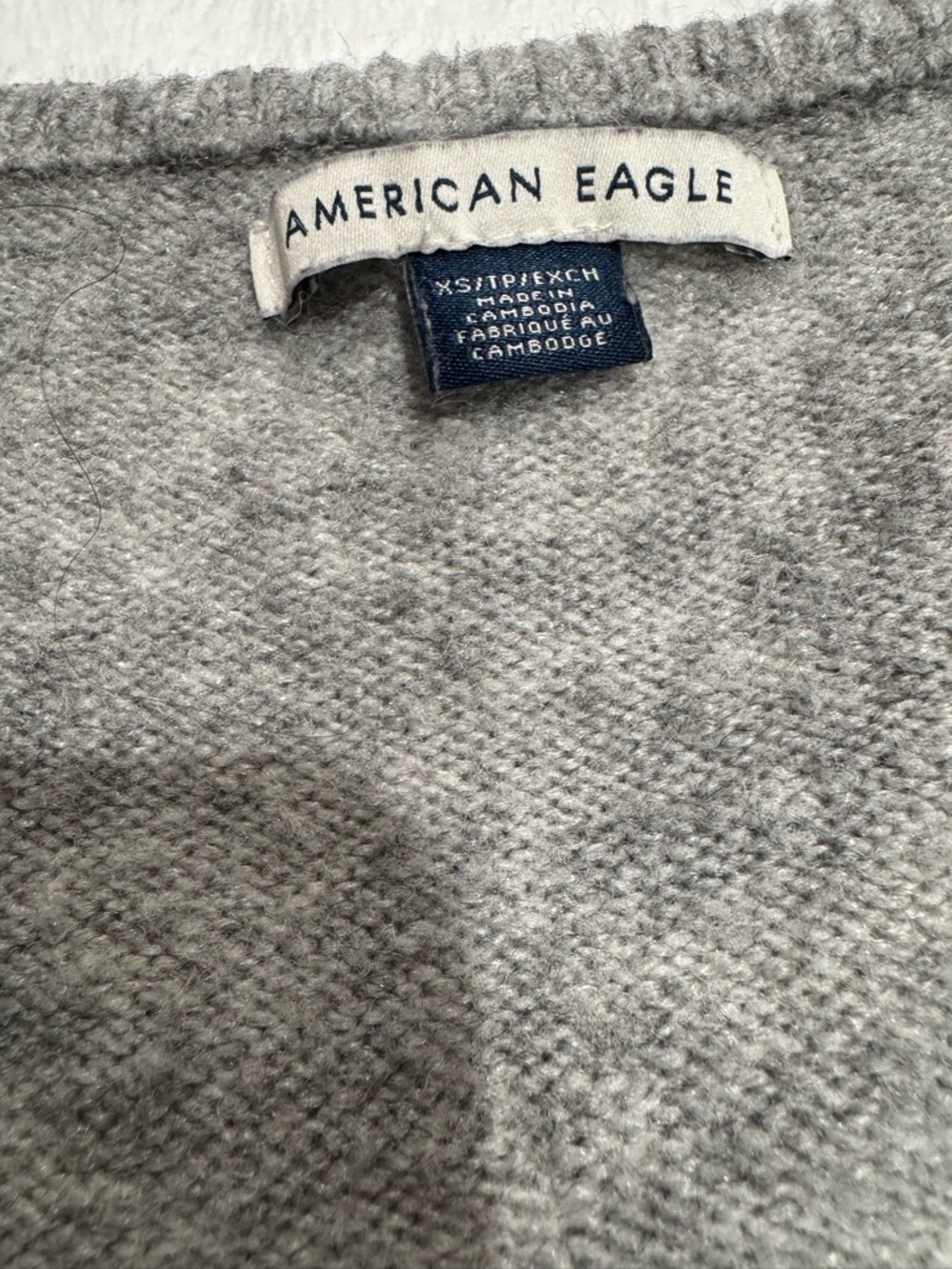 American Eagle - Gray V-Neck Sweater with Coquette Bow Detail - XS - Picture 2 of 2